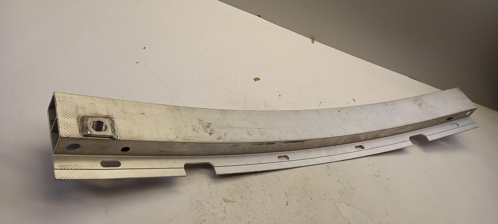 Original NISSAN Infiniti QX50 Vorne Stoßstangen Träger 620305NA0A