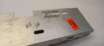 Original NISSAN Infiniti QX50 Vorne Stoßstangen Träger 620305NA0A