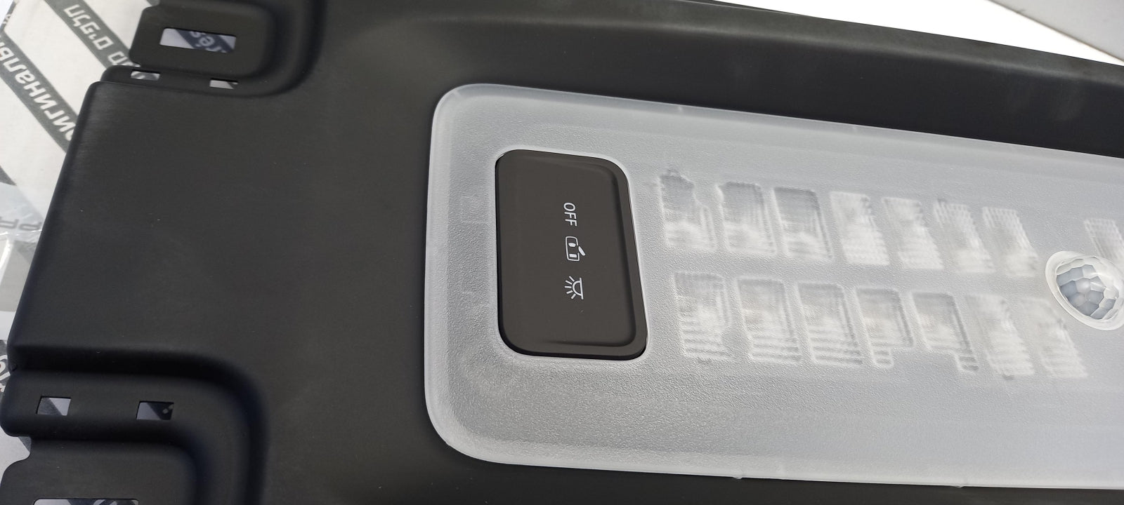 Original FIAT Ducato Innenleuchte aus dem Laderaum 735760347