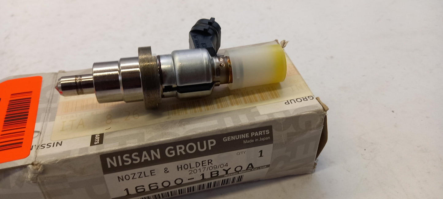 Original INFINITI Q70 QX50 QX70 V9X AdBlue Injektor 166001BY0A