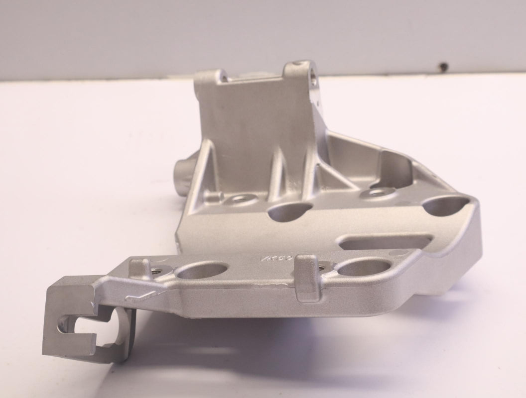 Original OE NISSAN 11910VK500