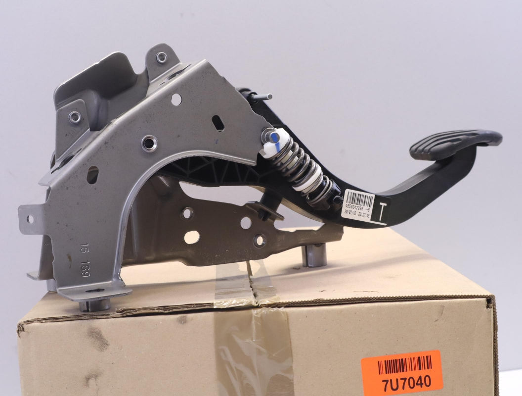 Original NISSAN Qashqai J11 X-Trail T32 Kupplungspedal 4650300Q0C