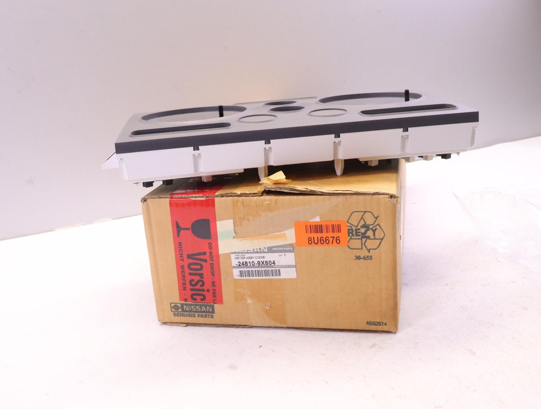 Original NISSAN Atleon Kombiinstrument 248109X604