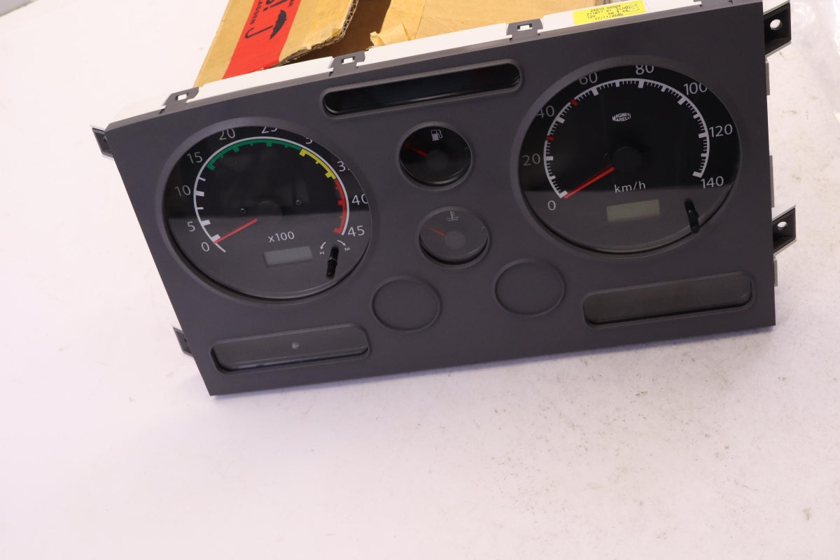 Original NISSAN Atleon Kombiinstrument 248109X604