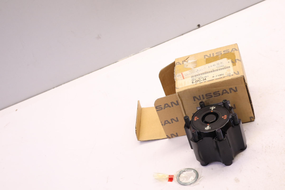 Original NISSAN Patrol Safari Y60 Radnabe vorne 4025020J01