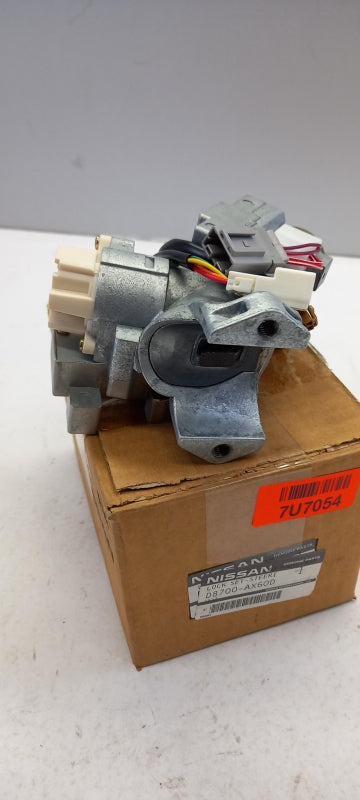 Original NISSAN Micra K12 Zündschloss Schließzylinder D8700AX60D