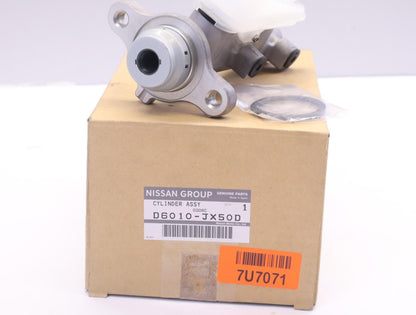 Original NISSAN NV200 (M20) Hauptbremszylinder D6010JX50D