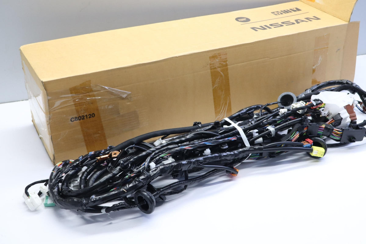 Original NISSAN Qashqai J11 Karosserie Kabelbaum 240174EB4B