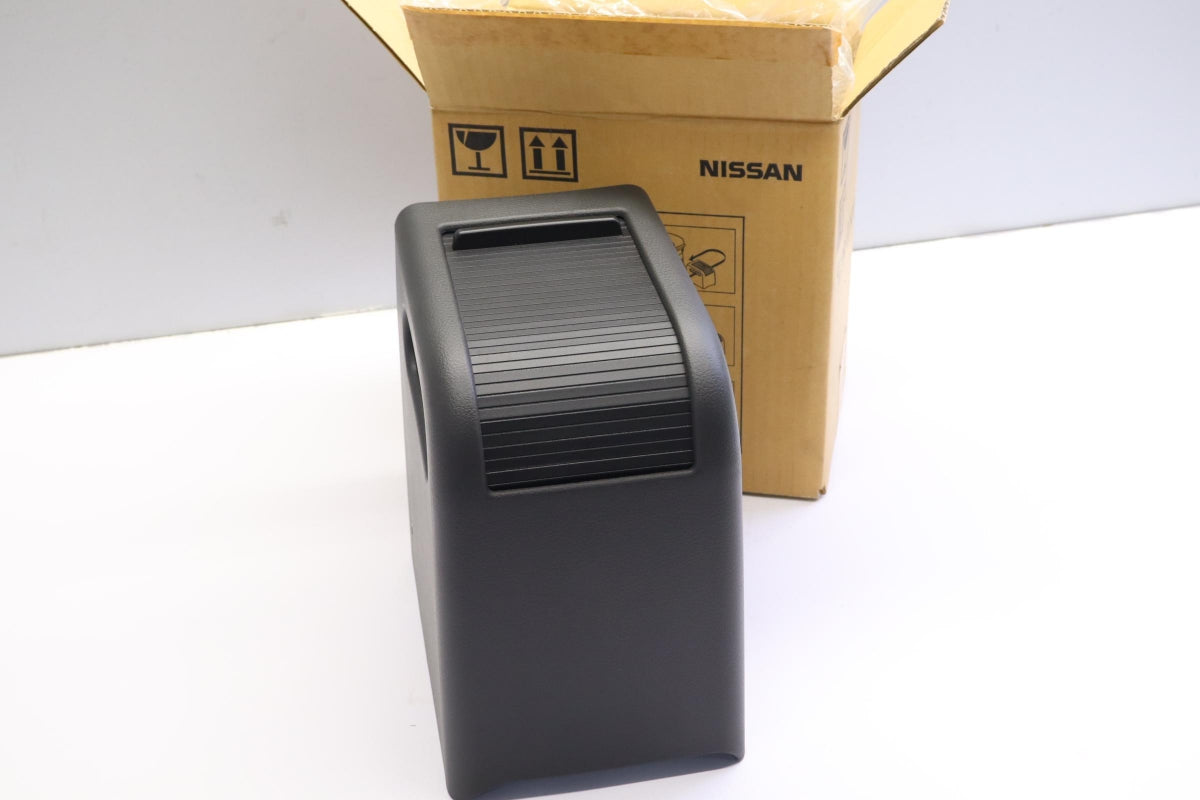 Original NISSAN X-Trail T30 Mittelkonsole hinten 96950EQ30B