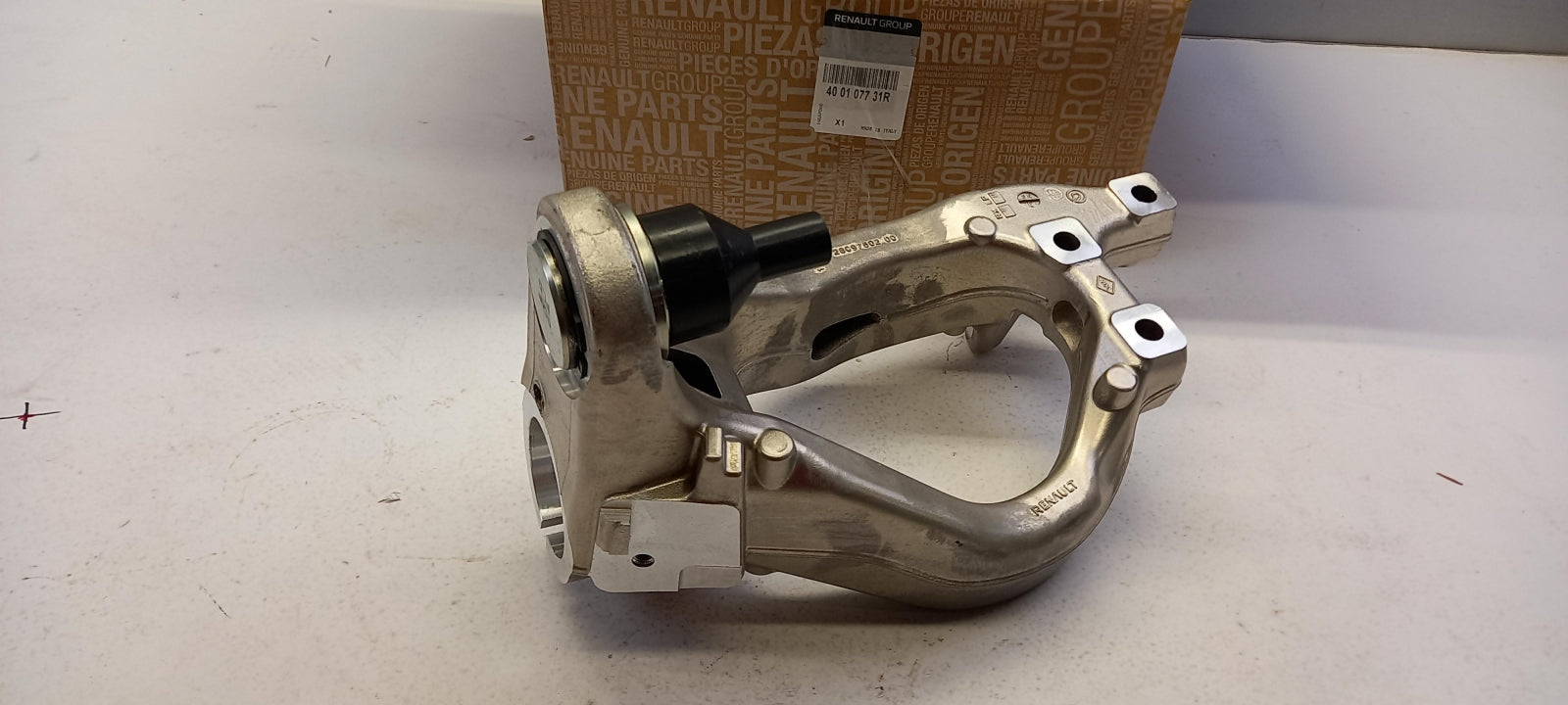 Original OE RENAULT Achsschenkel 400107731R