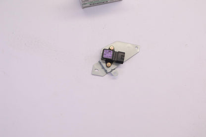 Original OE NISSAN Airbagsensor 479308H300