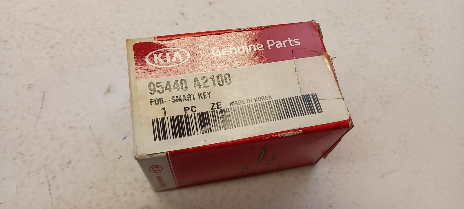 Original OE HYUNDAI/KIA 95440A2100