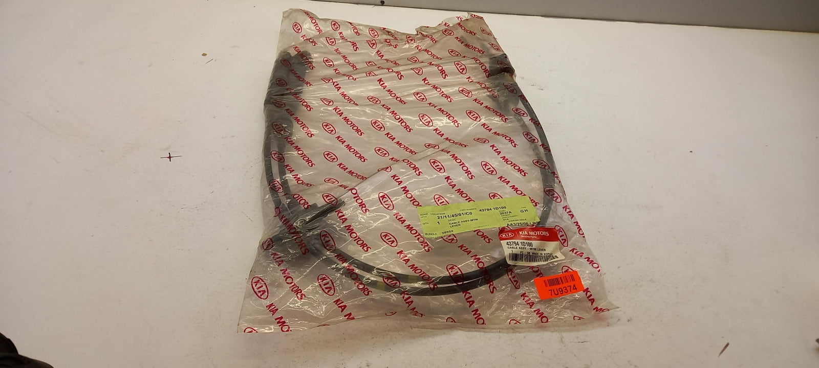 Original OE HYUNDAI/KIA 437941D100