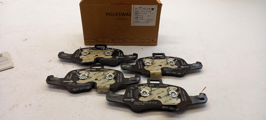 Original AUDI TT (FV) 2015- Bremsbeläge Bremsklötze vorne 8S0698151G