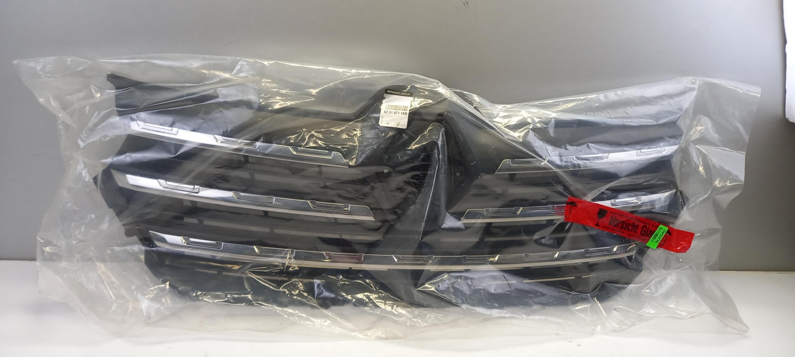 Original OE RENAULT Kühlergitter 623107116R