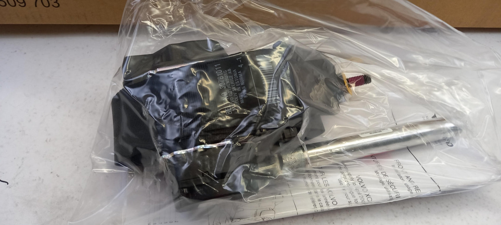 Original VOLVO XC90 07-14 Sicherheitsgurt hinten mitten 30761011