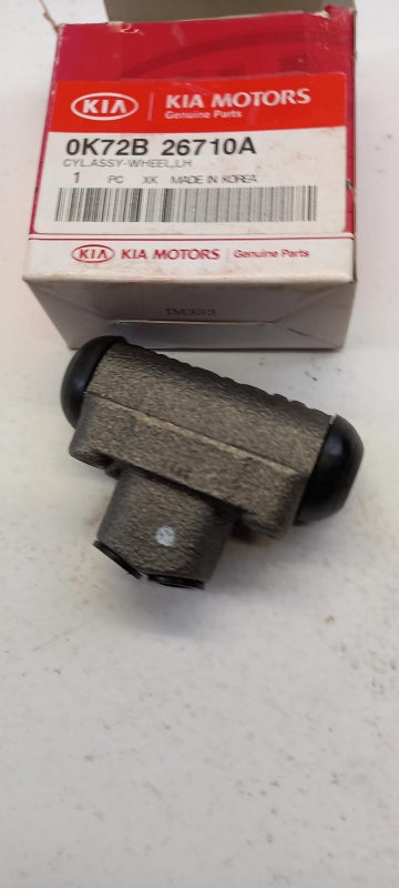 Original KIA Pregio Besta K2500 K2700 K2900 Radbremszylinder links 0K72B26710A