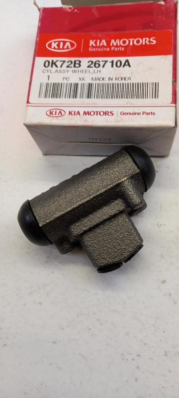 Original KIA Pregio Besta K2500 K2700 K2900 Radbremszylinder links 0K72B26710A