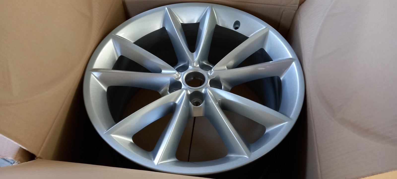 Original JAGUAR XK X150 2006 - 2014 Felge 9.5J x 19