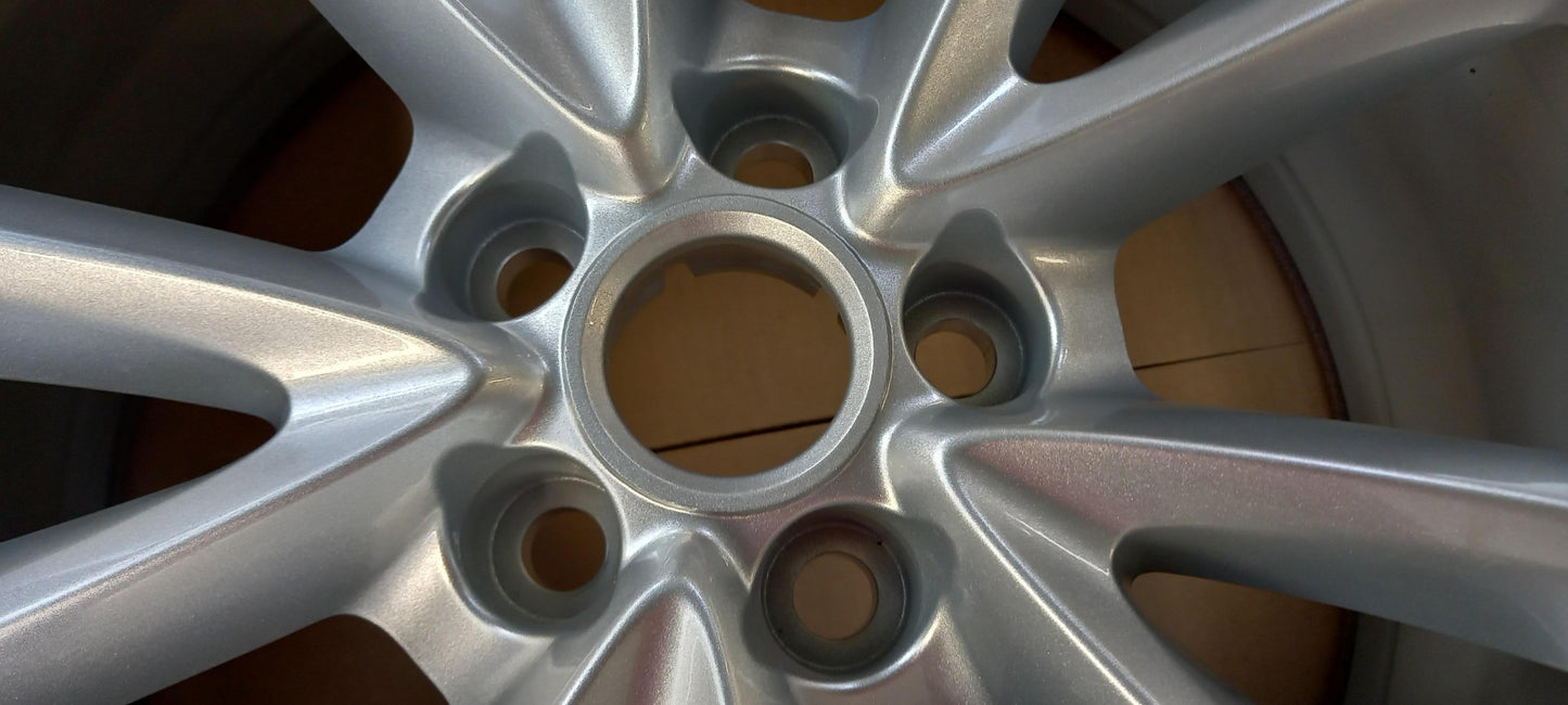 Original JAGUAR XK F-Type 2014-2024 X152 Felge 19x8.5 Tamana Vorne C2P12619