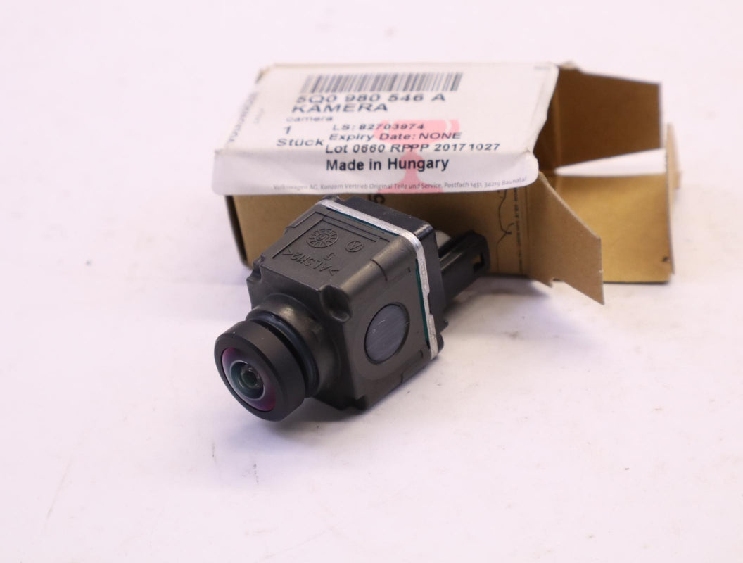Original OE Volkswagen Rückfahrkamera 5Q0980546A