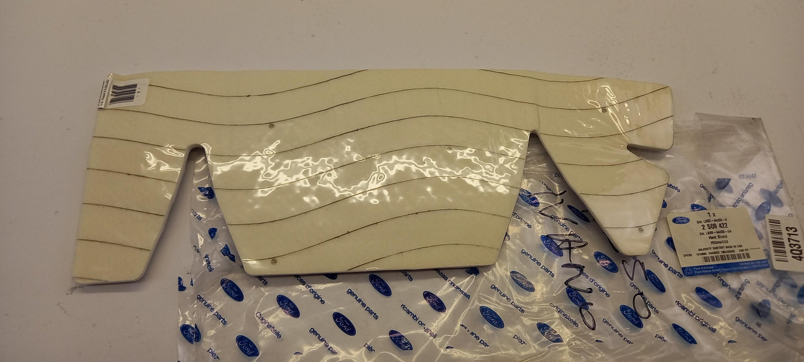 Original FORD Kuga 2.5L 16V Gas/Elec Hybrid 2020 Hitzeschild 2509422