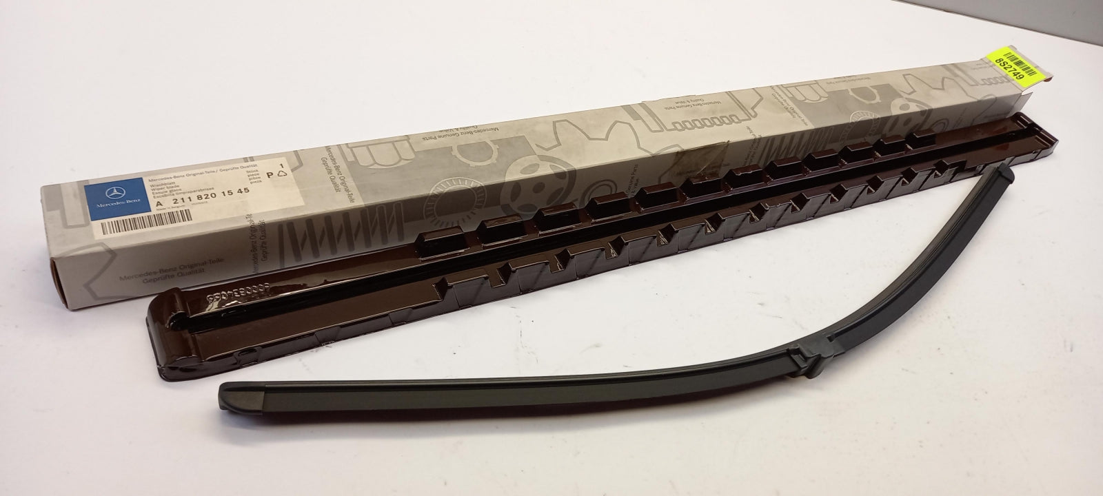 Original MERCEDES-BENZ E-klasse CLS-klasse Wischerblatt (1st) A2118201545