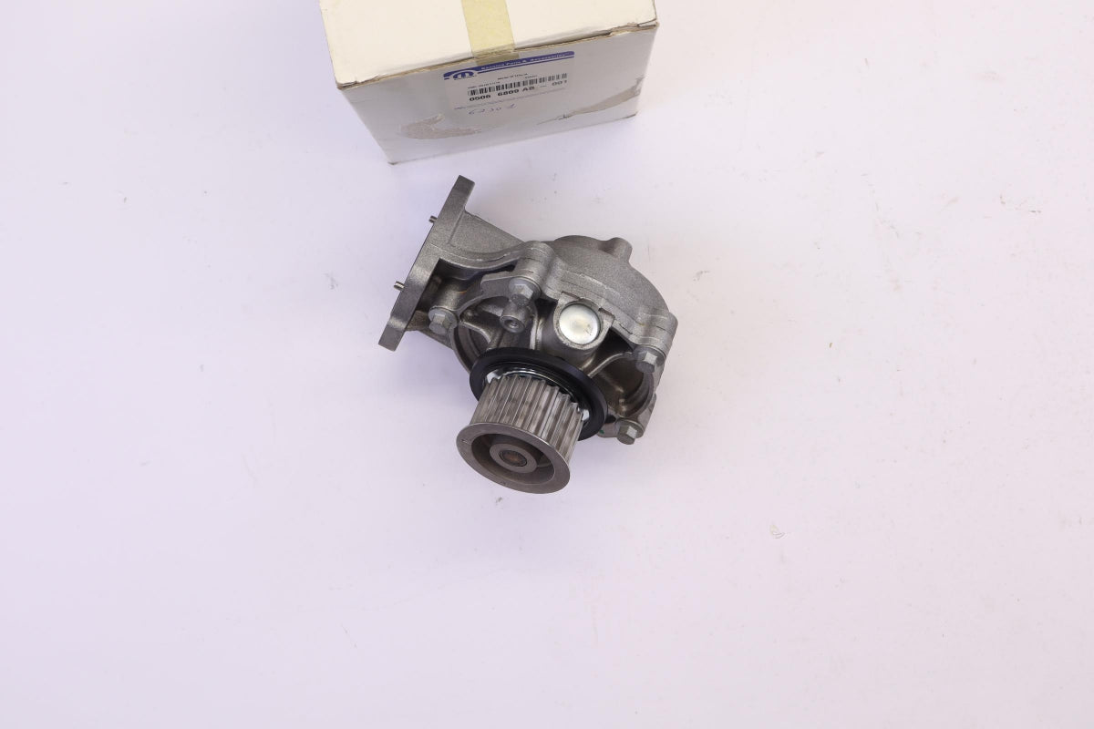 Original CHRYSLER Voyager IV JEEP Cherokee 2.8 CRD Wasserpumpe K05066809AB