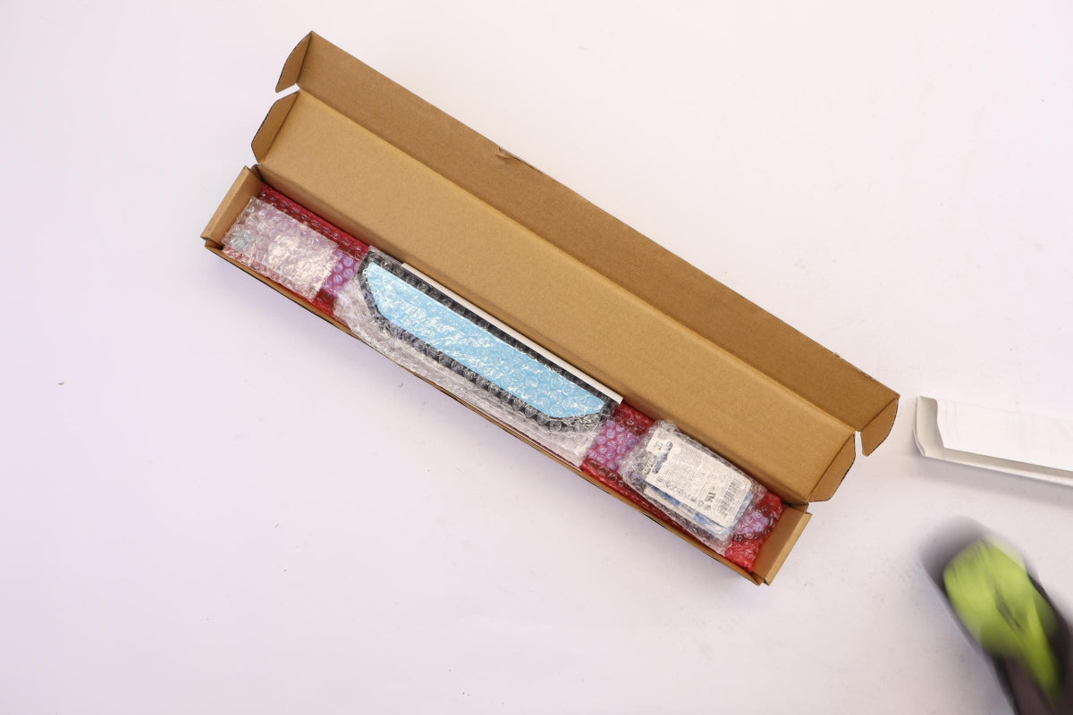 Original NISSAN Ariya 2022- Premium Einstiegsleistennsatz beleuchtet G69505MP0A