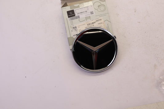 Original OE MERCEDES-BENZ Kühleremblem A2308880186