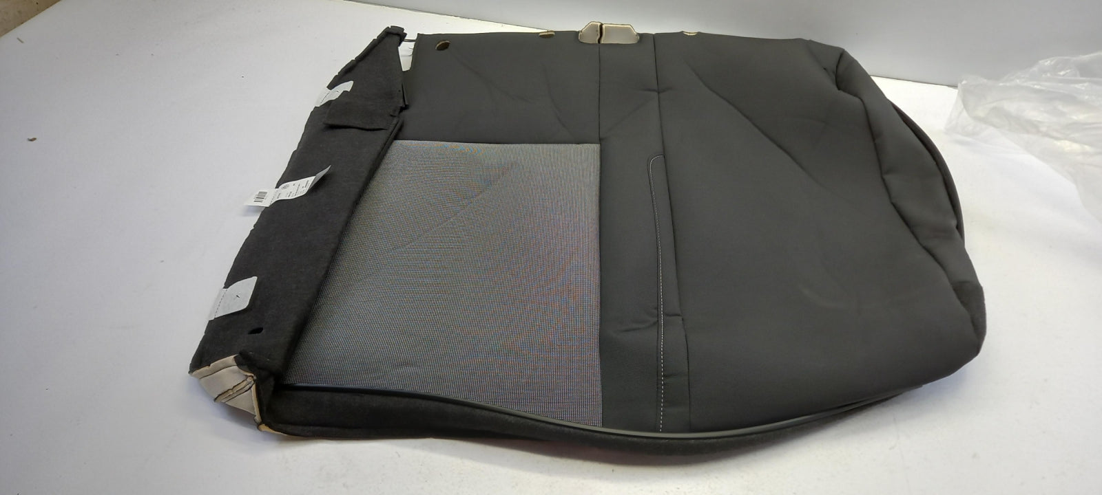 Original VW Golf 7 Sitzrücklehnenbezug Textil hinten rechts 5G0885806FRBPQ