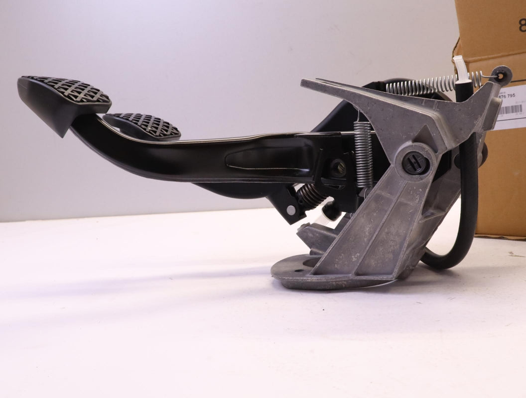Original OE BMW Kitpedal 35006876795