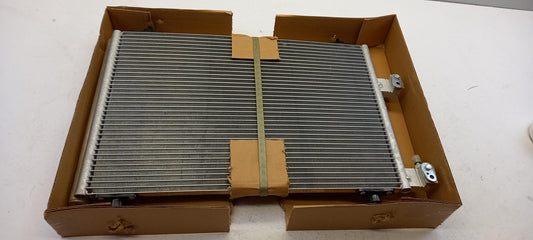 Original CITROEN C5 01-04 Klimakondensator E163369