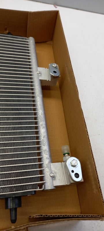 Original OE Peugeot Klimakondensator E163369