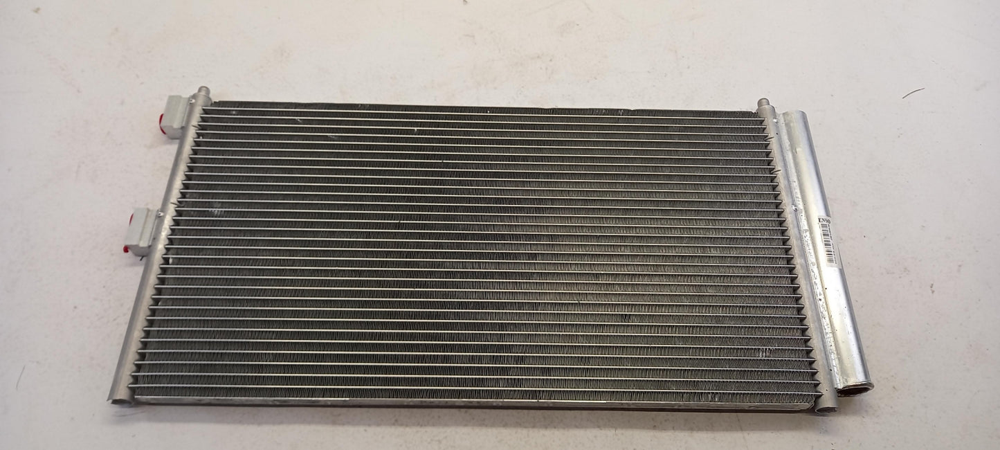 Original FIAT Doblo Idea Punto LANCIA Ypsilon Klimakondensator 6001070975