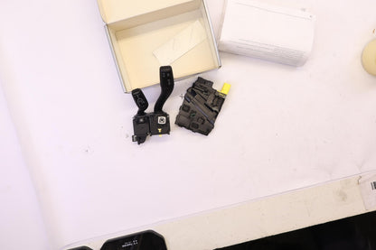 Original AUDI A3 (8P) Geschwindigkeitsregelanlage Tempomat 8P0054692A