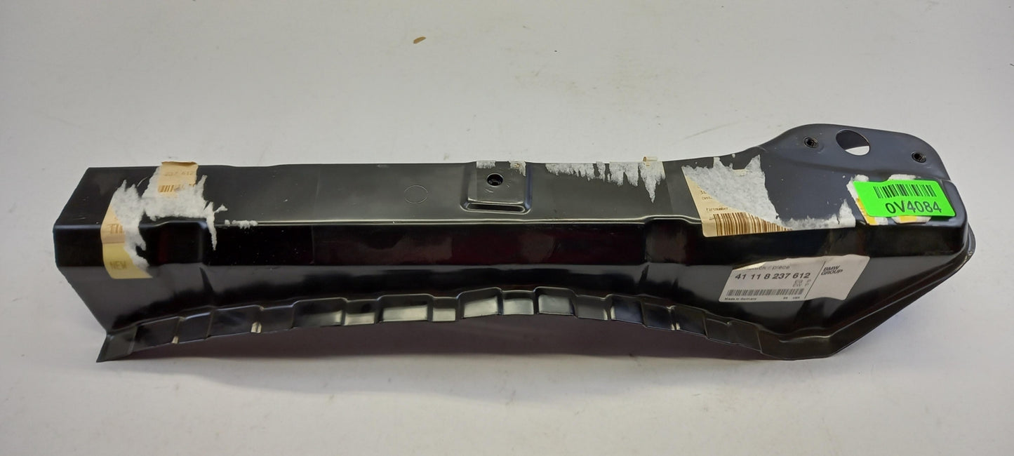 Original BMW 3er E46 Teilabschnitt Stützträger rechts 41118237612