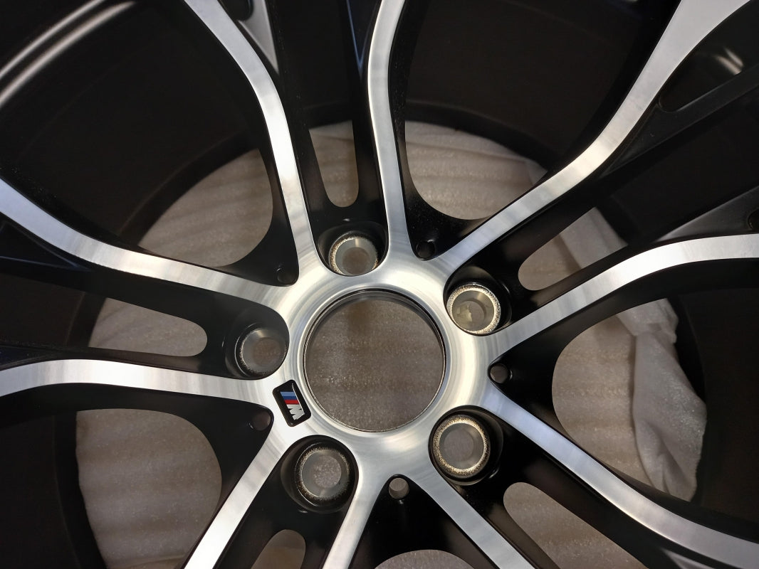 Original OE BMW Felge 36116861375