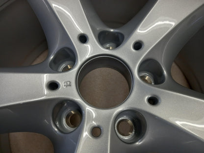 Original OE BMW Felge 36116778588