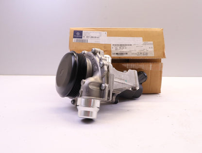 Original MERCEDES-BENZ W176 W426 Wasserpumpe A6512000501