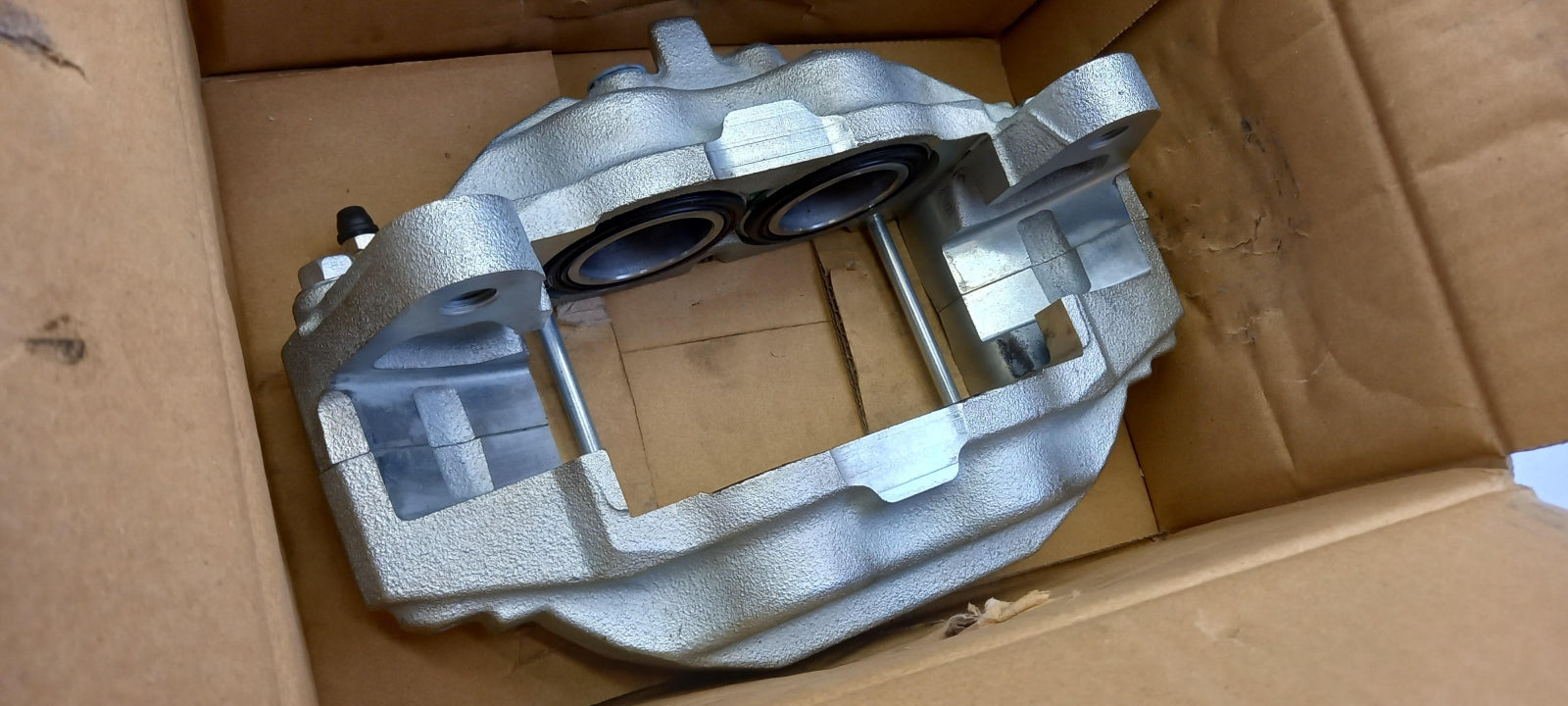 Original OE TOYOTA Bremssattel 4773060340