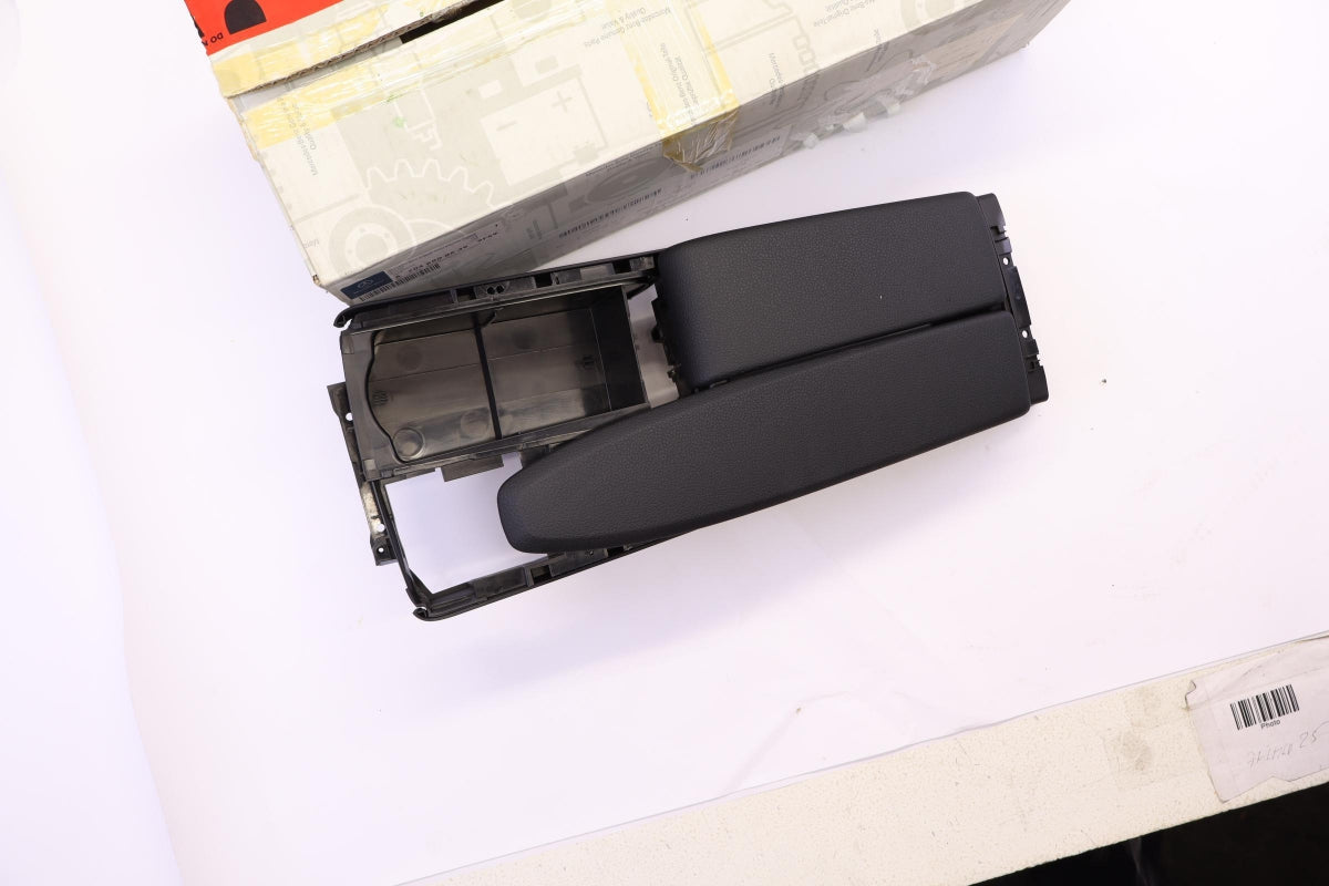 Original OE MERCEDES-BENZ Mittelkonsole A20468006399F59