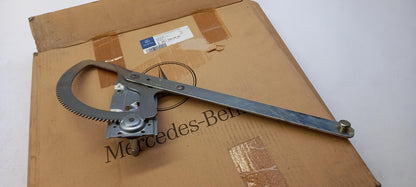 Original MERCEDES-BENZ Sprinter W901-905 Fensterheber vorne rechts A9017202046