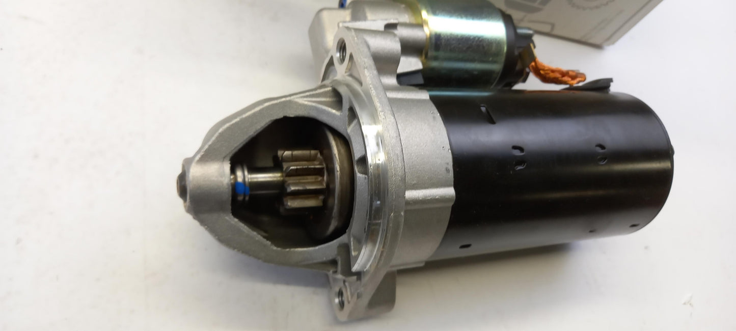 Original MERCEDES-BENZ Sprinter Vito E-Klasse C-Klasse Anlasser A004151890187