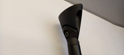 Original MERCEDES-BENZ Axor Atego Außenspiegel Halter links A0018108514