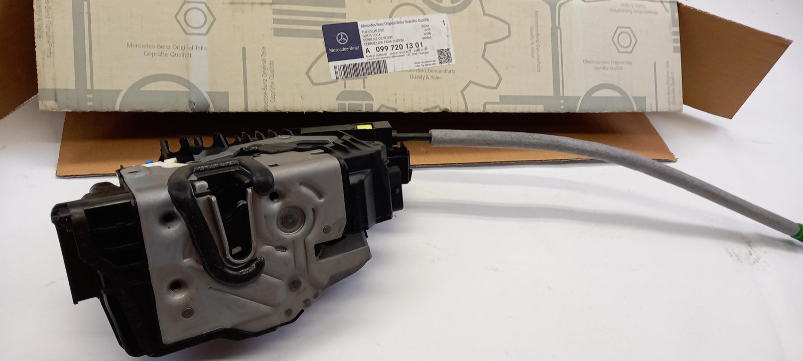 Original OE MERCEDES-BENZ Türschloss A0997201301