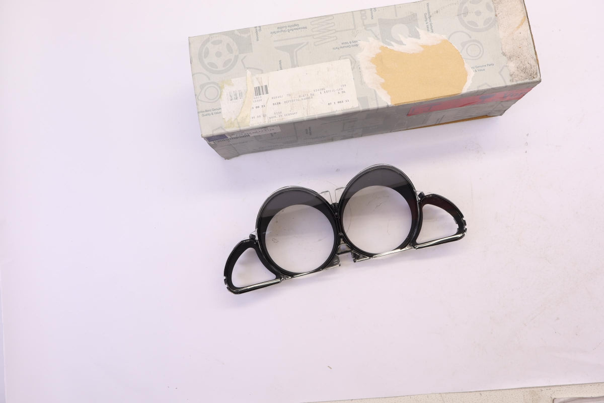 Original MERCEDES-BENZ SL R230 Kombiinstrument Rahmen A23054000239128