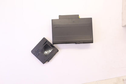 Original MERCEDES-BENZ W203 W209 R230 W463 W639 CD-Wechsler B67824018