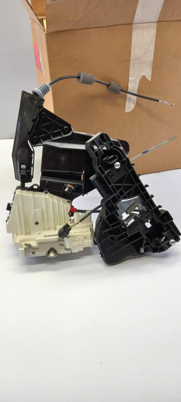 Original OE MERCEDES-BENZ Türschloss A1647303135