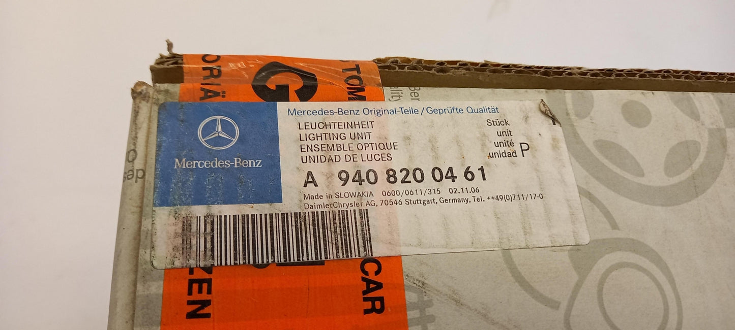 Original MERCEDES-BENZ Axor MP2 Scheinwerfer Rechts A9408200461